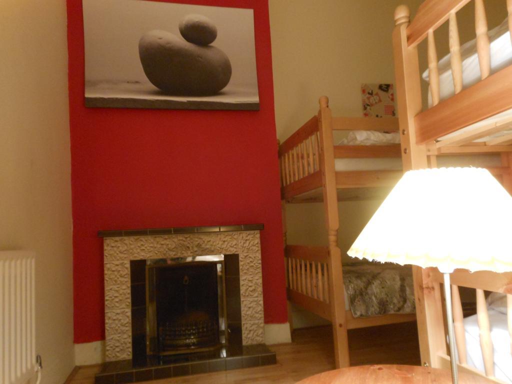 Loughcrew Megalithic Hostel Millbrook Стая снимка