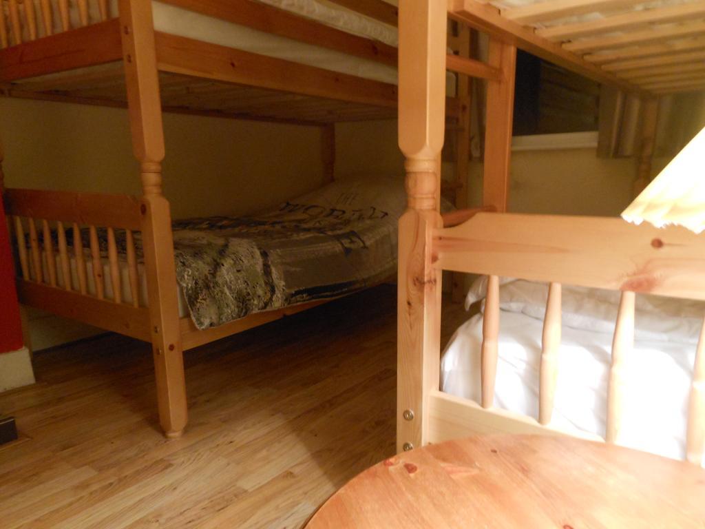 Loughcrew Megalithic Hostel Millbrook Стая снимка