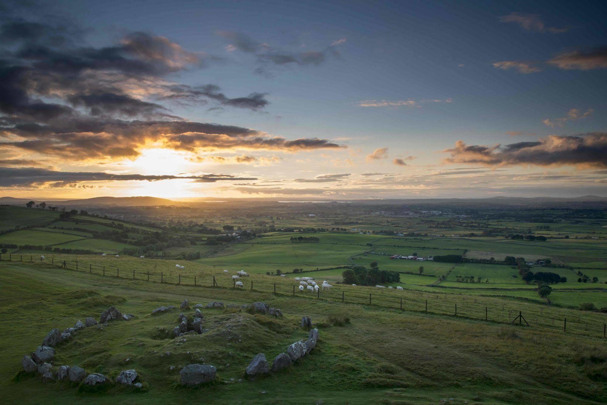 Loughcrew Megalithic Hostel Millbrook Екстериор снимка