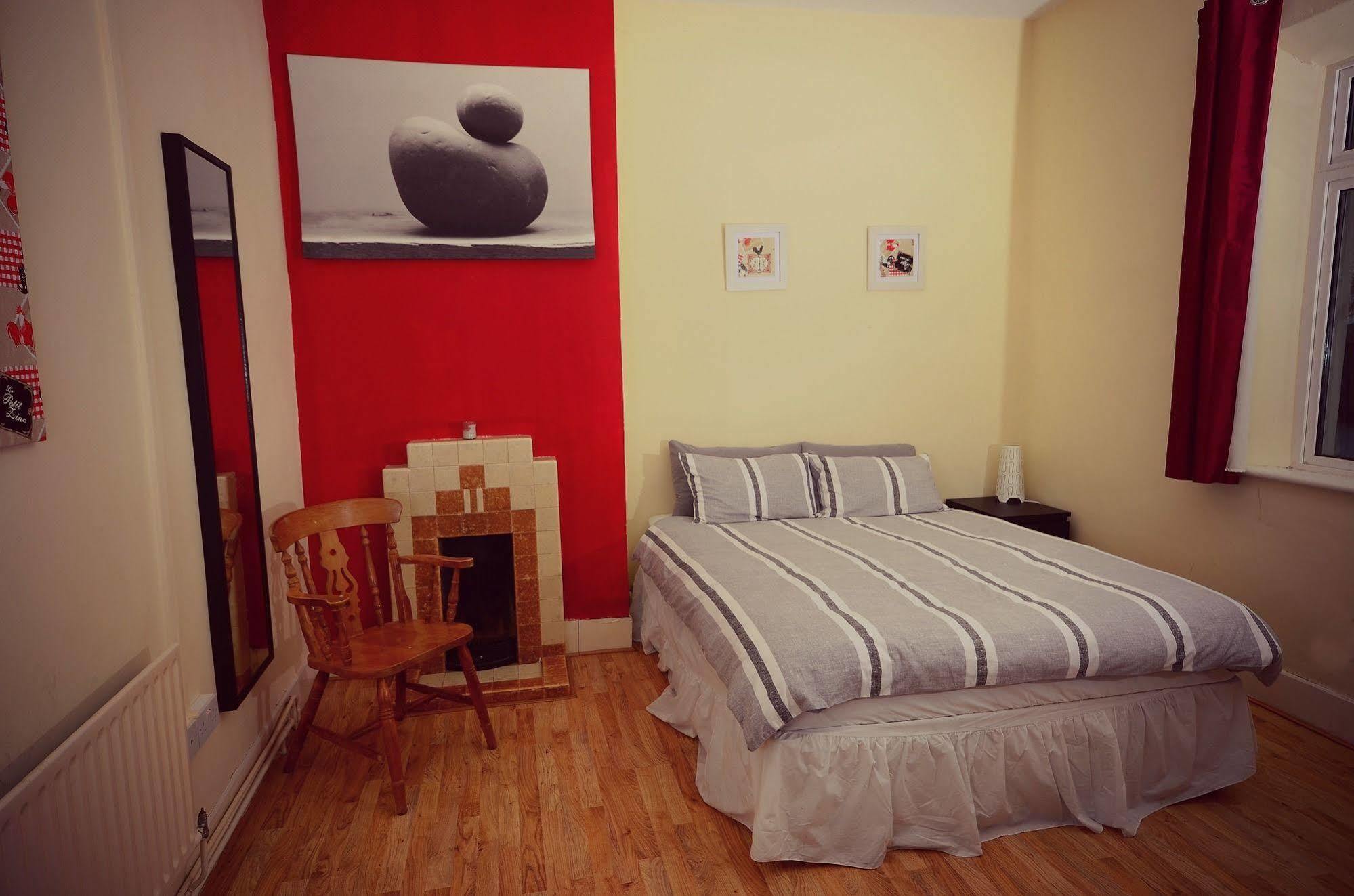 Loughcrew Megalithic Hostel Millbrook Екстериор снимка